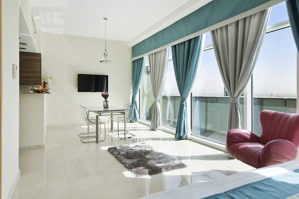 Bespoke Holiday Homes - Bay Square Dubai Apartamento