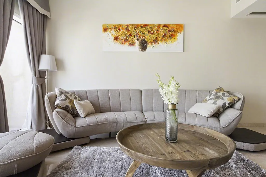 Bespoke Holiday Homes - Bay Square Dubai